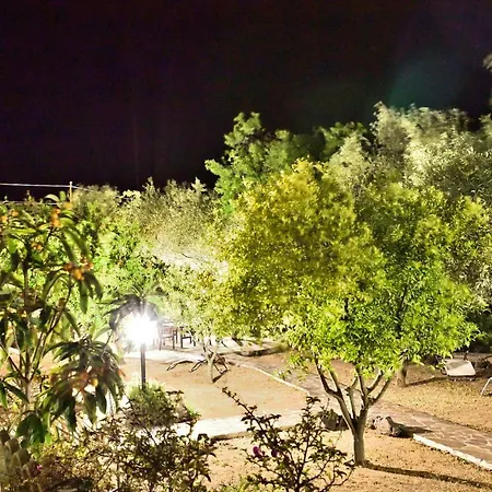 Arancio アパート カーラ・リベロット