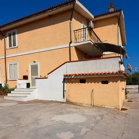 Arancio アパート